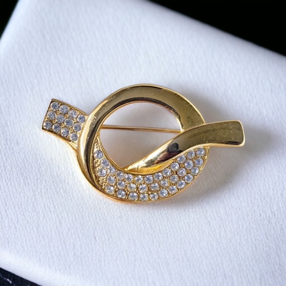 Vintage Parklane Brooch Pin Gold Tone Rhinestones 2.5 inch
